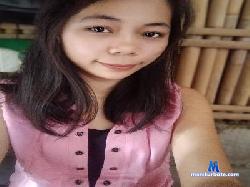 CharmingPinay cam4 live cam performer profile