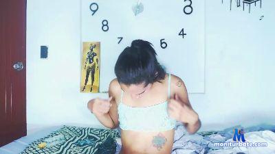 MeganShiine cam4 gay performer from Kingdom of Spain amateur femdom masturbation C2C anal cum ass 