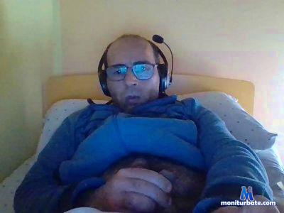lovelickpussy cam4 straight performer from Republic of Italy  