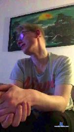 Waldi84 cam4 livecam show performer room profile