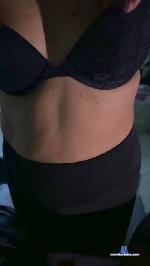 EMIEISL cam4 livecam show performer room profile