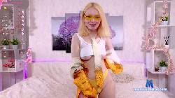 MeganBritt cam4 live cam performer profile