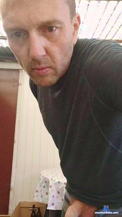 ronsenhot cam4 bicurious performer from Federal Republic of Germany  
