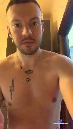 Sasuke9898 cam4 livecam show performer room profile