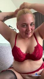 miss_Lucia cam4 livecam show performer room profile