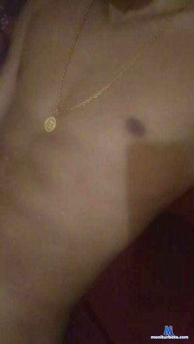 raeel33 cam4 bisexual performer from Federative Republic of Brazil amateur lesbian bdsm pornstar feet spanking cosplay 