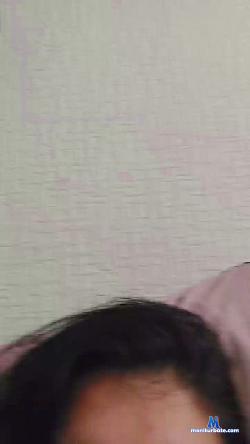 LarraAngie cam4 live cam performer profile