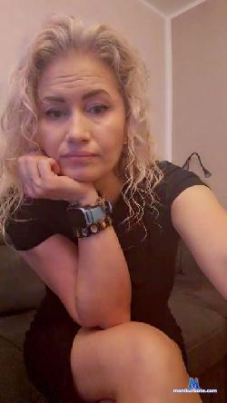 Adryadnana cam4 live cam performer profile