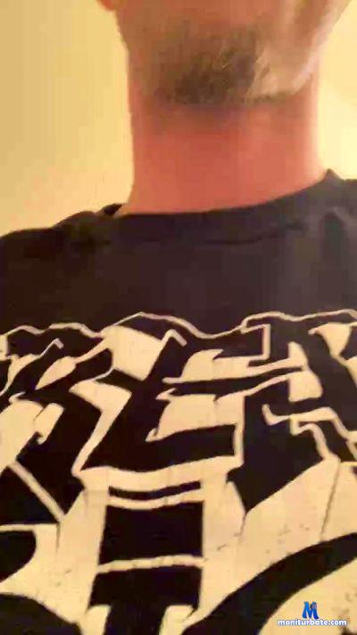 Sexybihippie89 cam4 bisexual performer from United States of America  