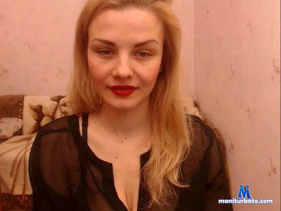 PinkiGirl4u cam4 bicurious performer from Russian Federation rollthedice 