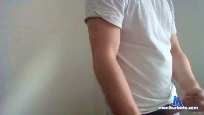 boyshowall92 cam4 bisexual performer from Federal Republic of Germany  