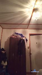 Badlittle cam4 livecam show performer room profile