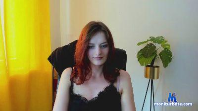 nadine_lust cam4 bicurious performer from Federal Republic of Germany feet C2C cute 