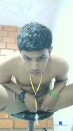 boy_hot33 cam4 livecam show performer room profile