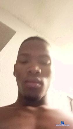 julianreina4 cam4 live cam performer profile