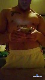 PiccoloJames cam4 livecam show performer room profile