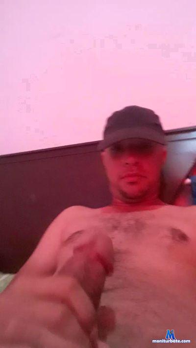 jhon1020 cam4 unknown performer from Republic of Colombia  