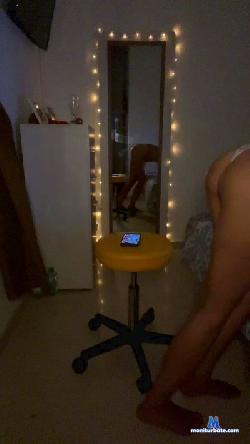 Leidyboo cam4 live cam performer profile