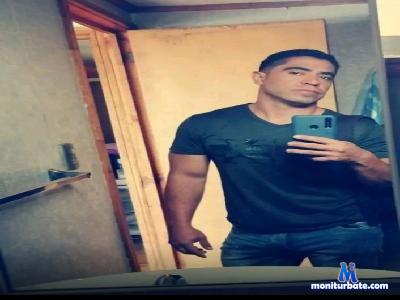 christian19sexy cam4 bisexual performer from Republic of Chile  
