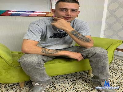 Clarkcolemanhot cam4 straight performer from Republic of Colombia  