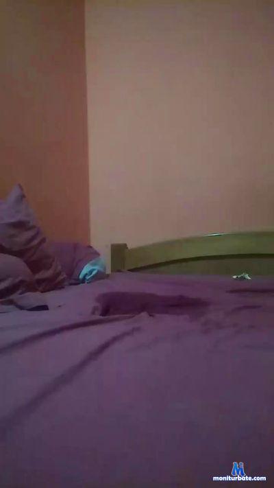 muscle_hot93 cam4 bisexual performer from Republic of Peru muscle twink bareback 
