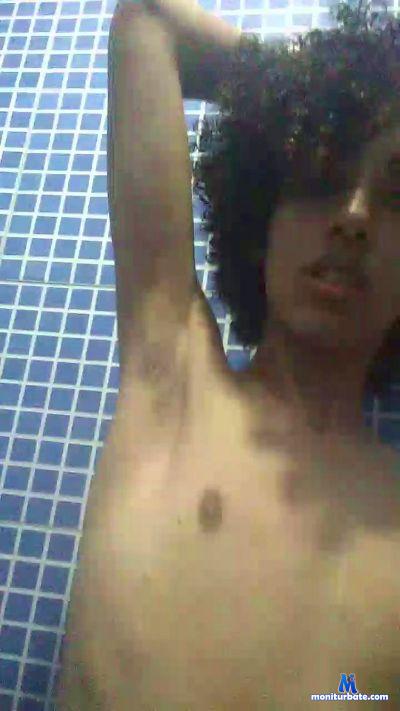 madisonluz cam4 gay performer from Federative Republic of Brazil  