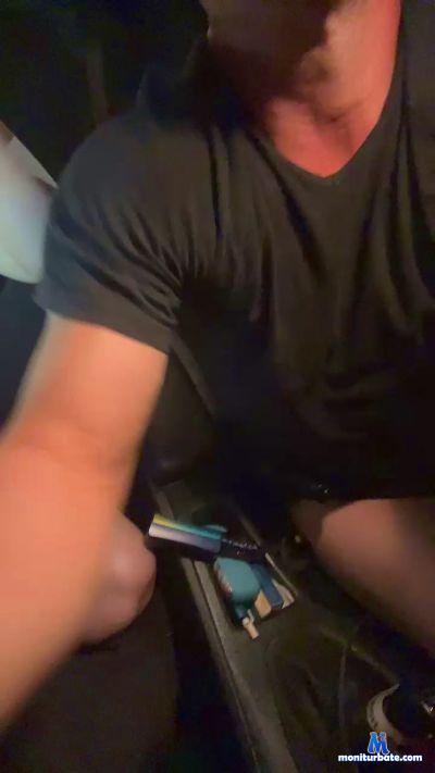 nina99sexy cam4 bicurious performer from Republic of Italy  