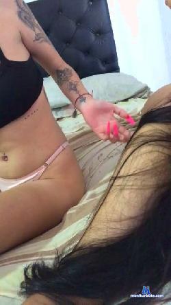 Queeen00 cam4 live cam performer profile