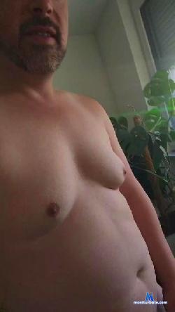 Dariuz85 cam4 live cam performer profile
