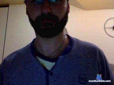 alberalbas cam4 straight performer from Republic of Italy  