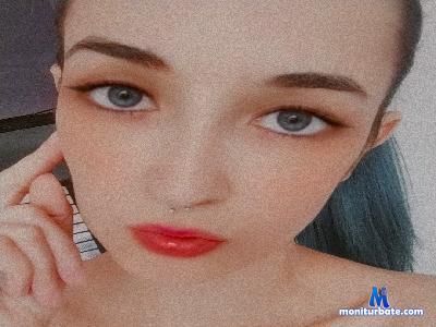 bella_sexyfun cam4 bisexual performer from Federative Republic of Brazil masturbation gamer cute amateur 