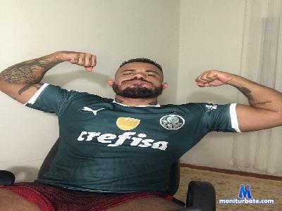 ursaopeludosexy cam4 bisexual performer from Federative Republic of Brazil ursaopeludosexy 