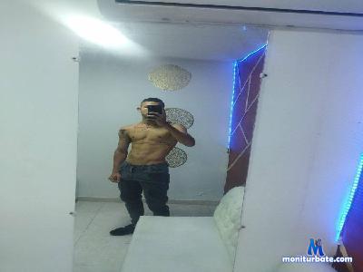 dirty_boy_sexx cam4 straight performer from United States of America pee amateur smoke masturbation C2C milk femdom 