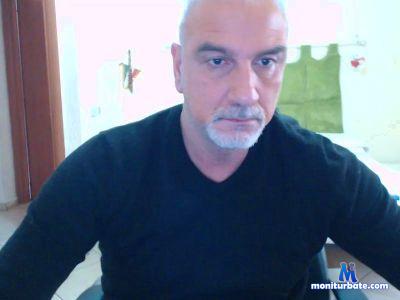 Maestrale cam4 bisexual performer from Republic of Italy livetouch rollthedice 