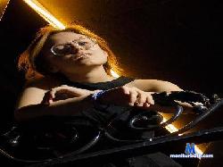 AshleyBrookins cam4 live cam performer profile