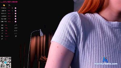 SunnHerlan cam4 straight performer from Czech Republic armpits schoolgirl C2C striptease ass spanking feet 