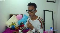 roronoahotboy cam4 live cam performer profile