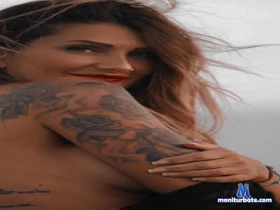 Vicky_Perfect cam4 straight performer from Republic of Italy  
