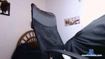 juan_velez cam4 bisexual performer from Republic of Colombia rock sock muscl balls milk cum livetouch 