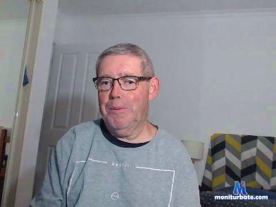 ShyTanner cam4 straight performer from Commonwealth of Australia pussy wet clit girl 