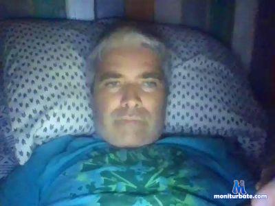 chuchi23 cam4 bisexual performer from Republic of Chile squirt show livetouch orgasmo 
