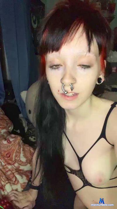RedMarz cam4 bisexual performer from United States of America pornstar bdsm bath 
