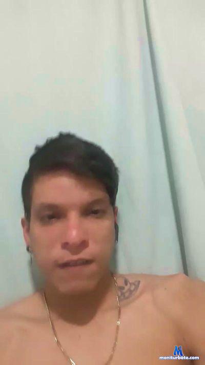 DerekVolkov cam4 bisexual performer from Republic of Colombia  