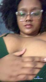 Hazel48 cam4 livecam show performer room profile