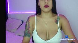 everton82 cam4 live cam performer profile