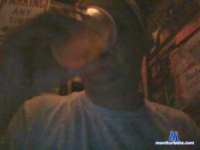 enrique429 cam4 gay performer from United Mexican States  