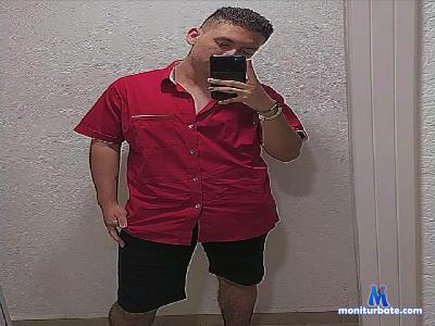 AaronRivera_S cam4 bisexual performer from United States of America  