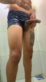 Mineiro300 cam4 livecam show performer room profile