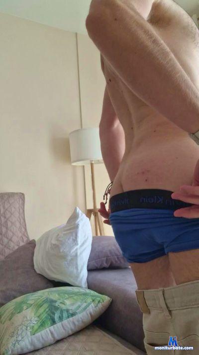 Topxer30 cam4 gay performer from Kingdom of Spain  