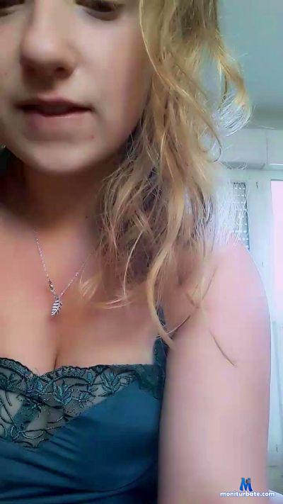 Marinej77 cam4 straight performer from French Republic  